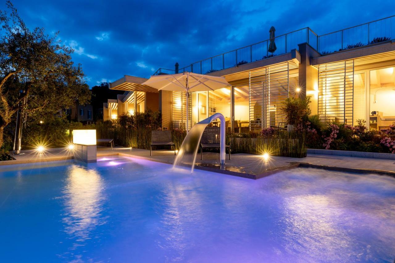 San Colombano Suites Бардолино Экстерьер фото